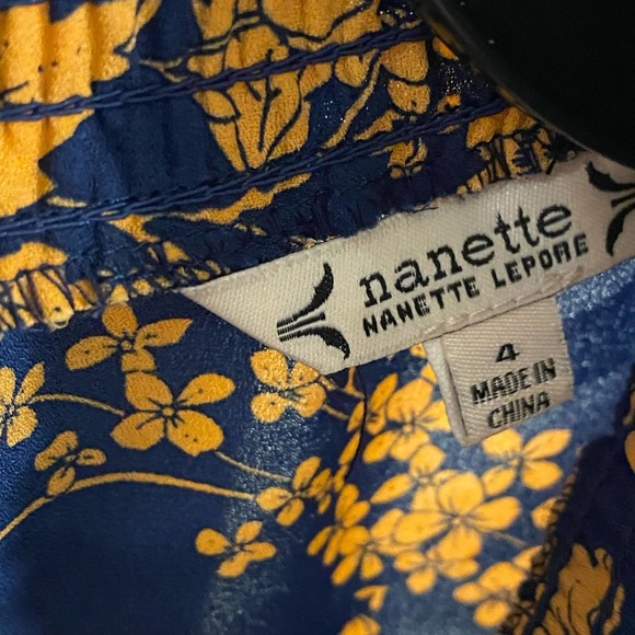 NWT NANETTE Nanette Lepore Smocked 4 Floral-Print Dress - Picture 7 of 16